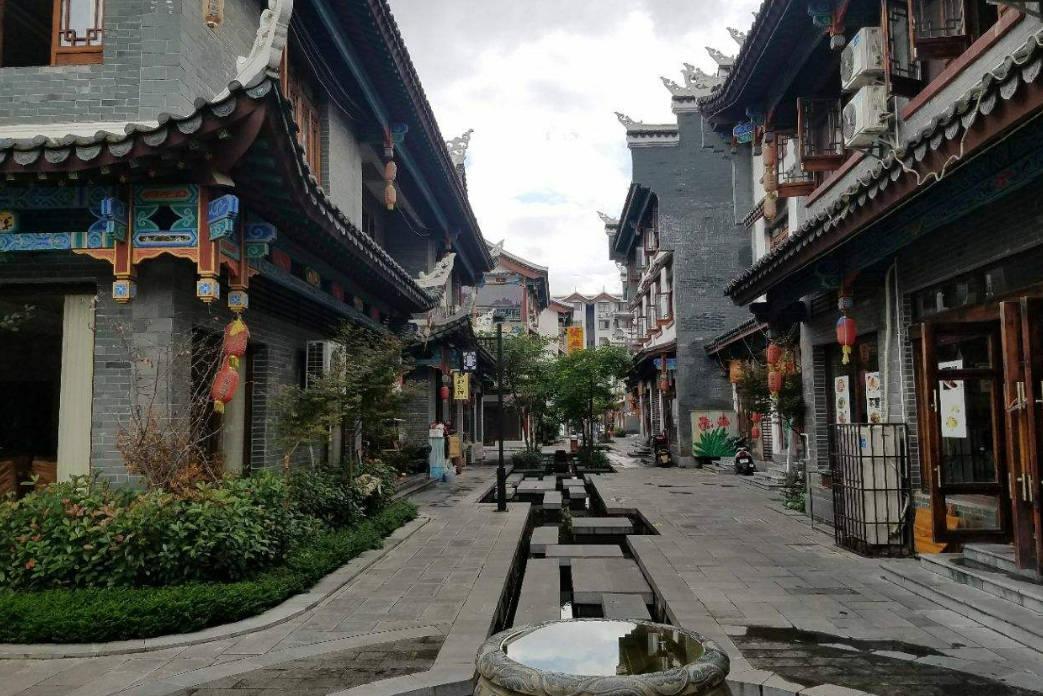 基金经理道歉登顶热搜 震荡市下“熬鸡汤”能否解投资者之“愁”